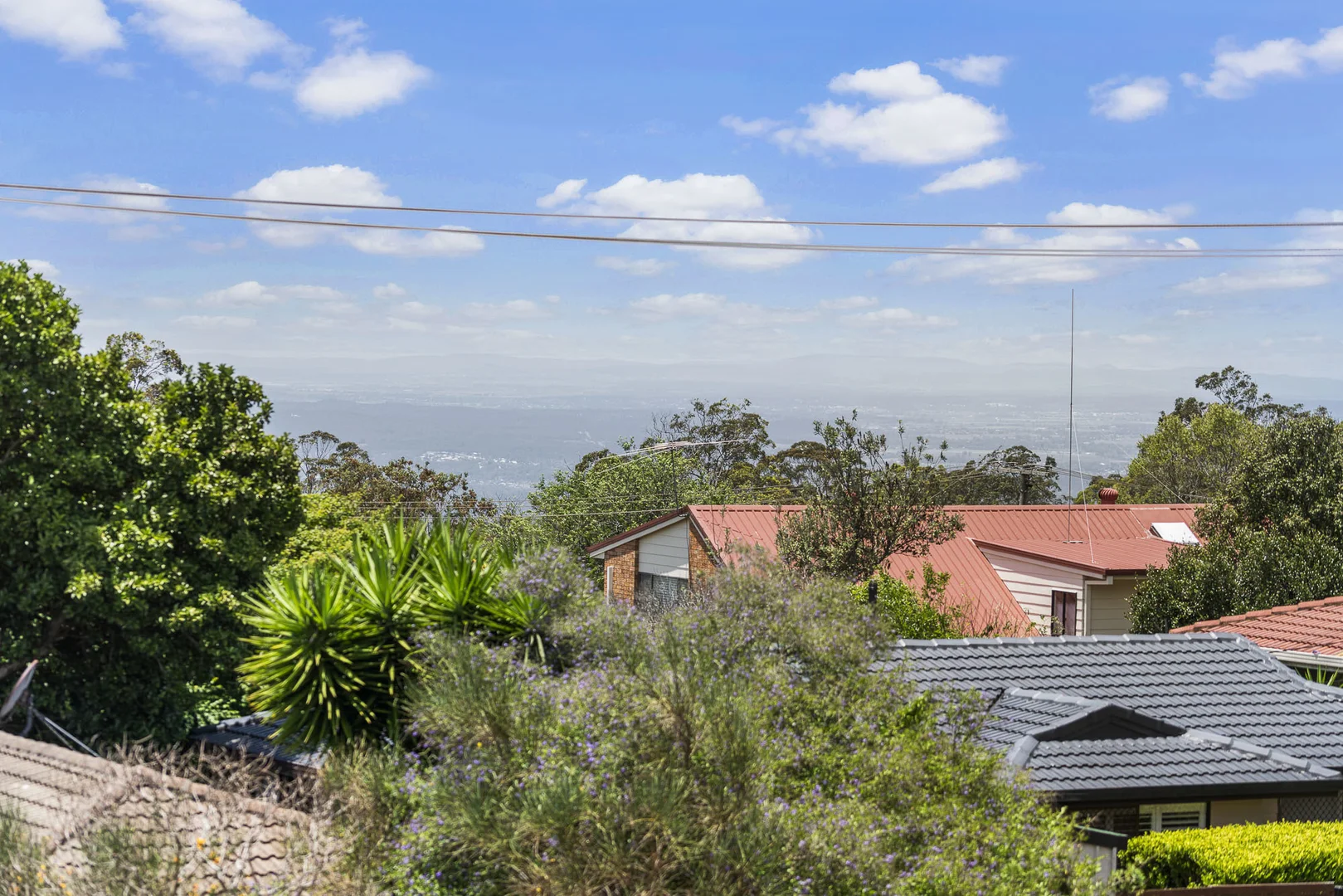 Additional image 4 of 9 Bingara Street, Mount Lofty QLD 4350