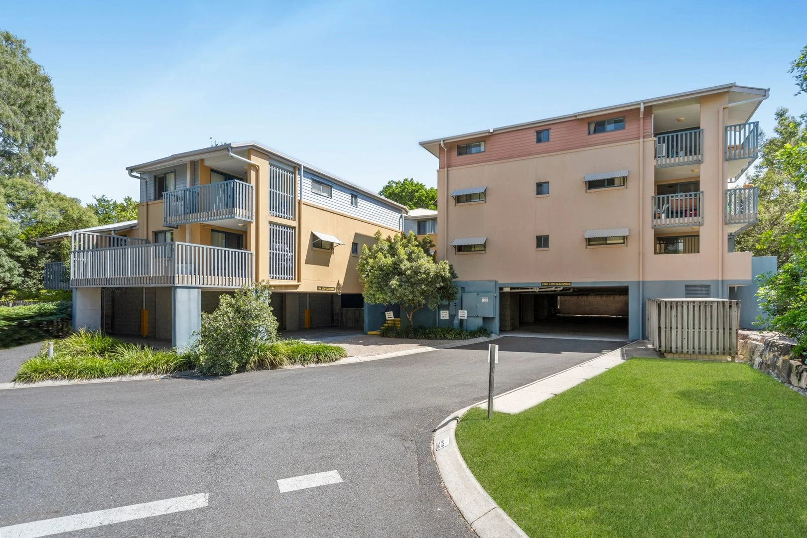 60/38 Palmer Street, Greenslopes QLD 4120