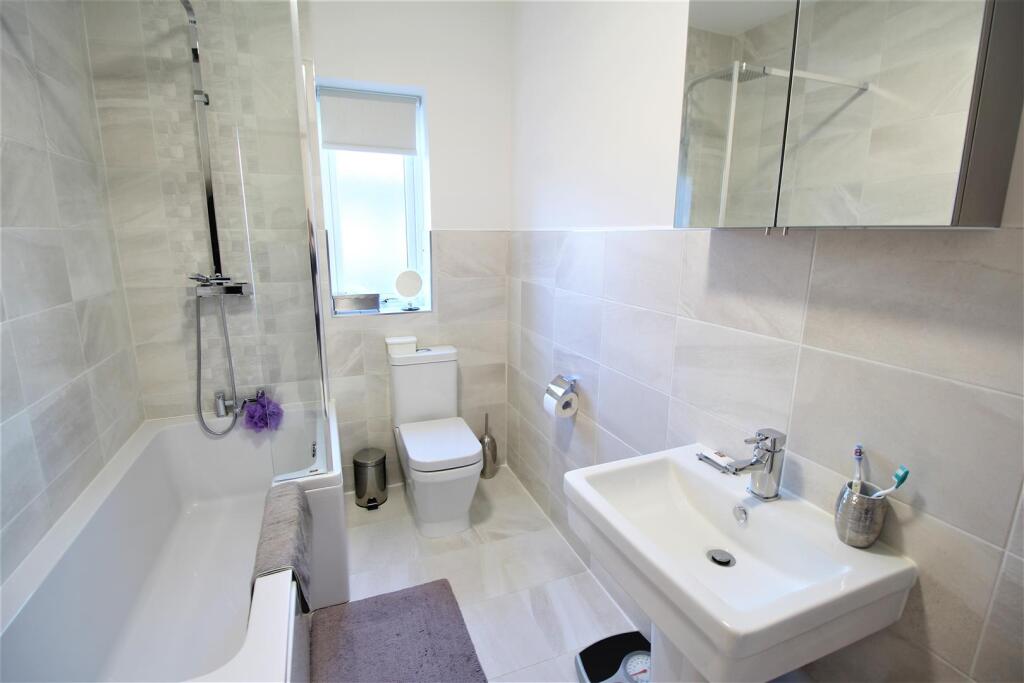 Additional image 17 of Delf Hill Close, Low Moor, Bradford