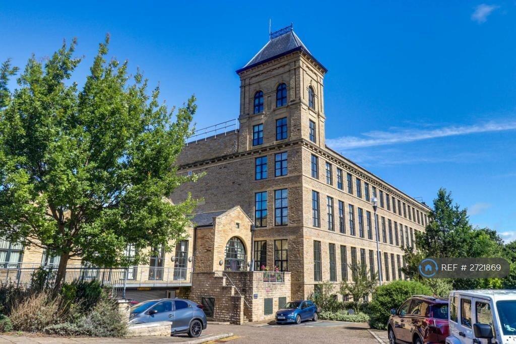 Meadow Road, Bradford, BD10
