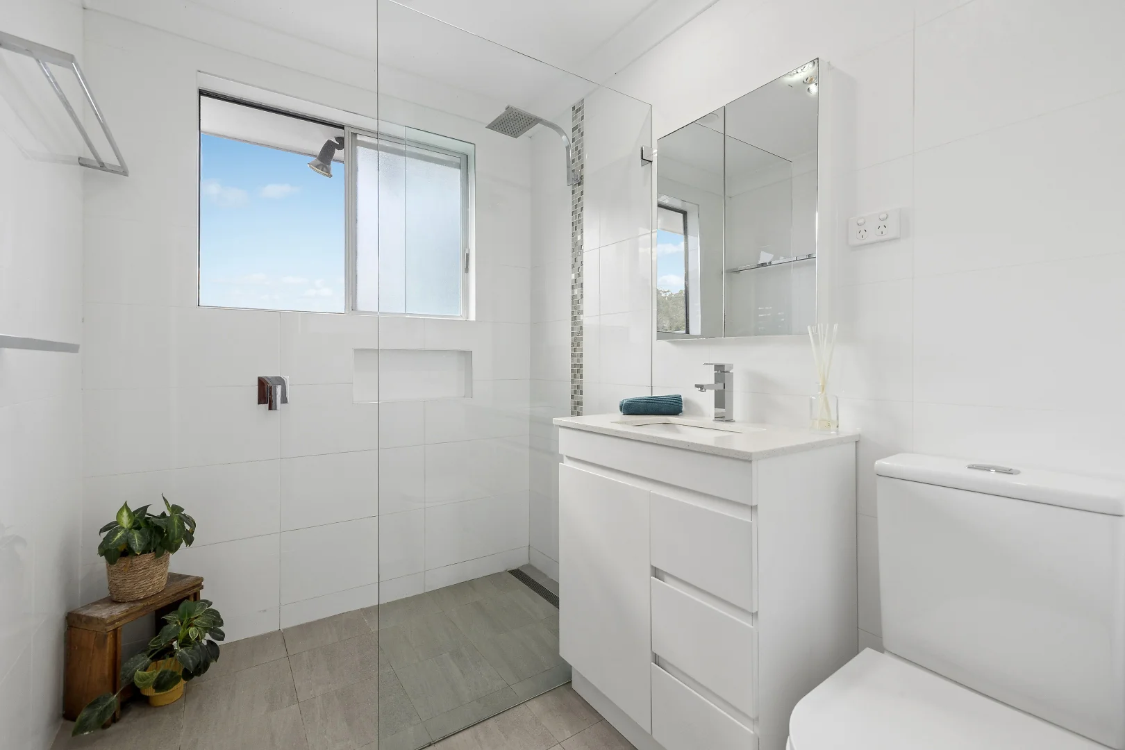 Additional image 5 of 25 Wheatley Road, Yarrawarrah NSW 2233