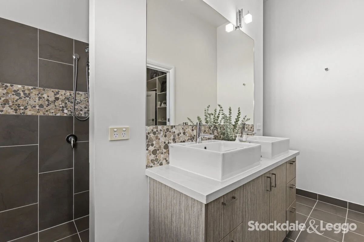 Additional image 13 of 120 Garden Street, Geelong VIC 3220