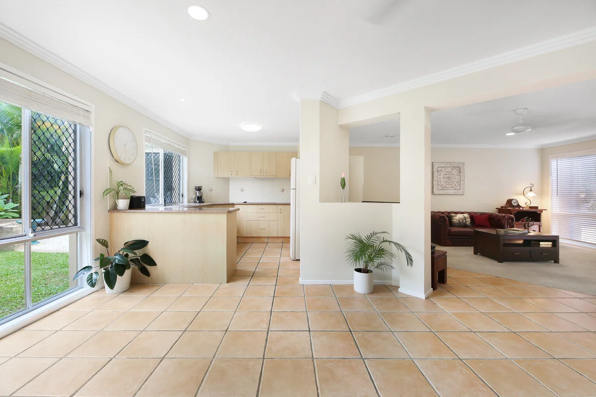 2/16 Randwick Court, Varsity Lakes QLD 4227