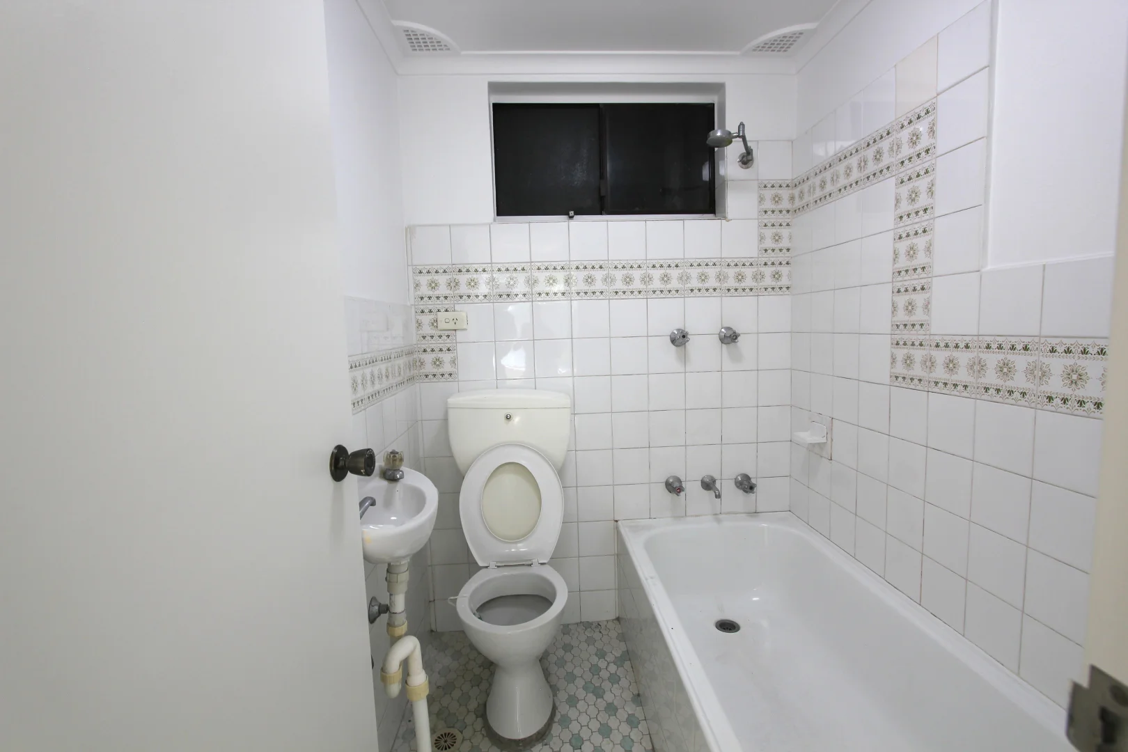 Additional image 5 of 15/8-10 Goulburn Street, Warwick Farm NSW 2170