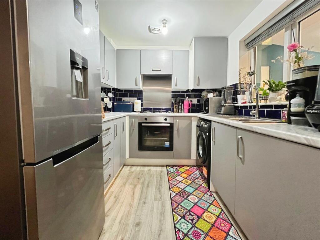 Additional image 5 of Blackthorne Close, Bradford, BD2 3DZ