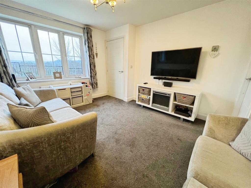 Additional image 2 of Brompton Drive, Bradford, BD10 0DW