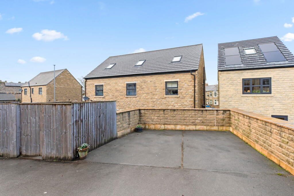 Additional image 28 of Long Ing Lane, Barnoldswick, BB18 6BJ
