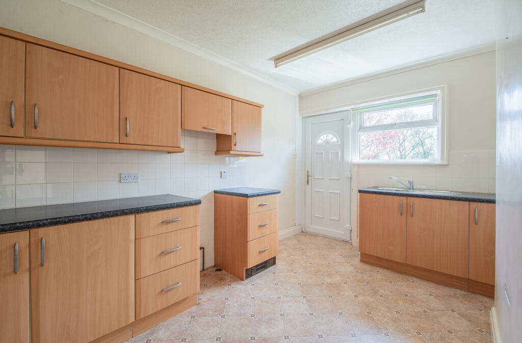 Additional image 3 of Healey Avenue, Bingley, West Yorkshire, BD16