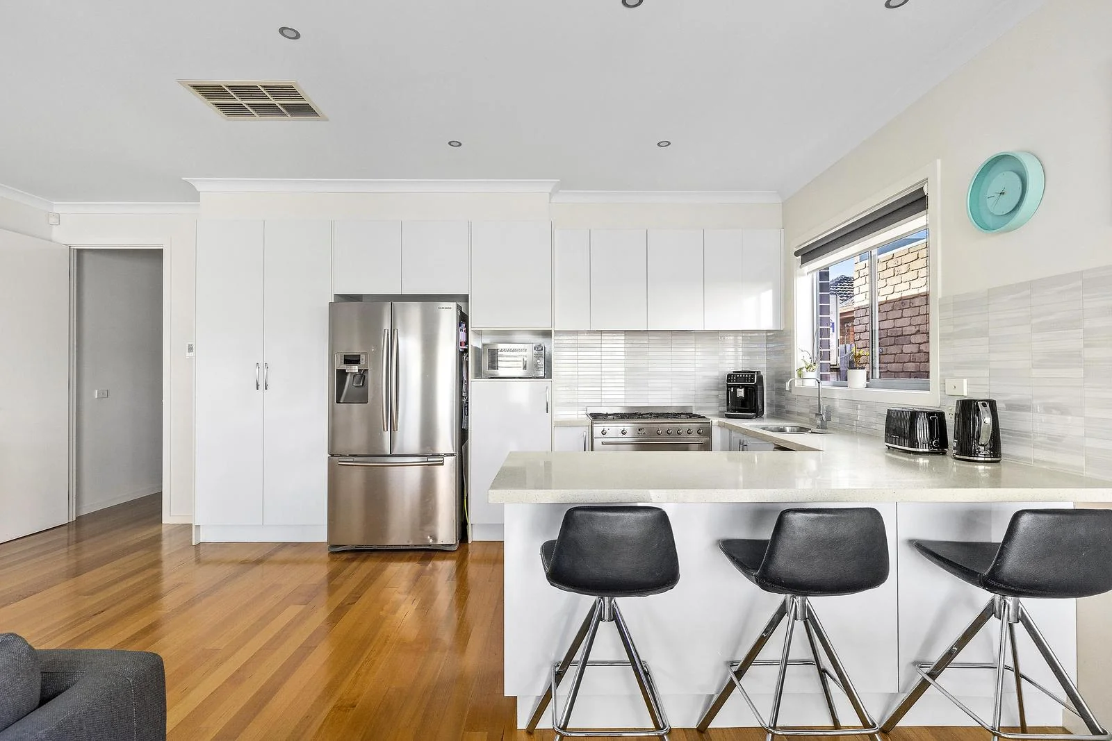 Additional image 2 of 15A Riviera Road, Avondale Heights VIC 3034