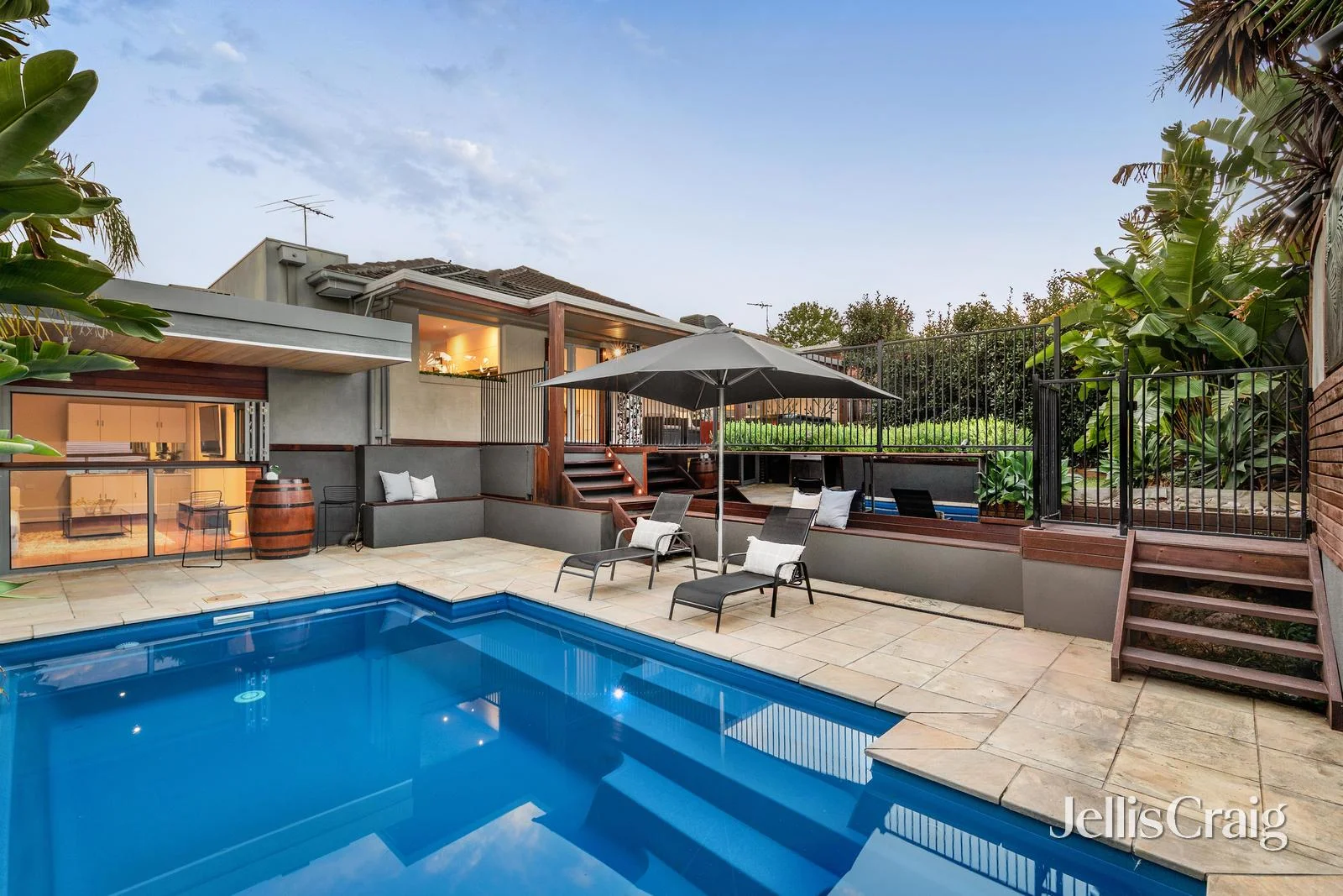 27 Amiet Street, Greensborough VIC 3088