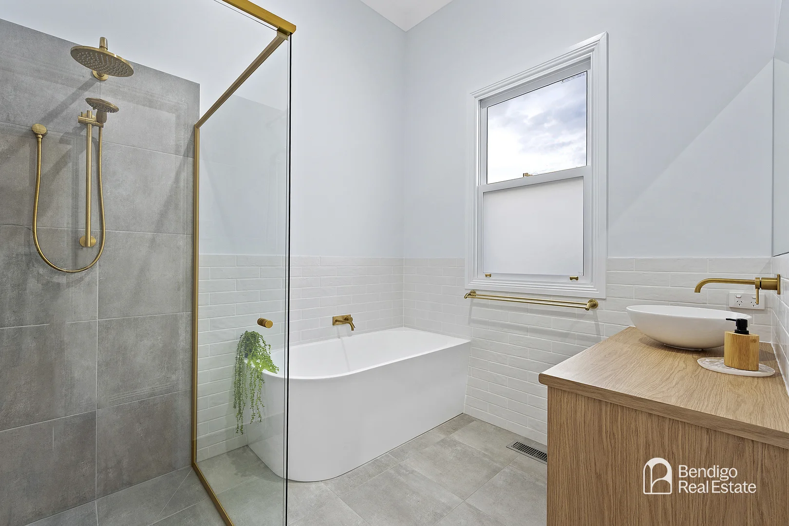 Additional image 17 of 70 Neale Street, Kennington VIC 3550