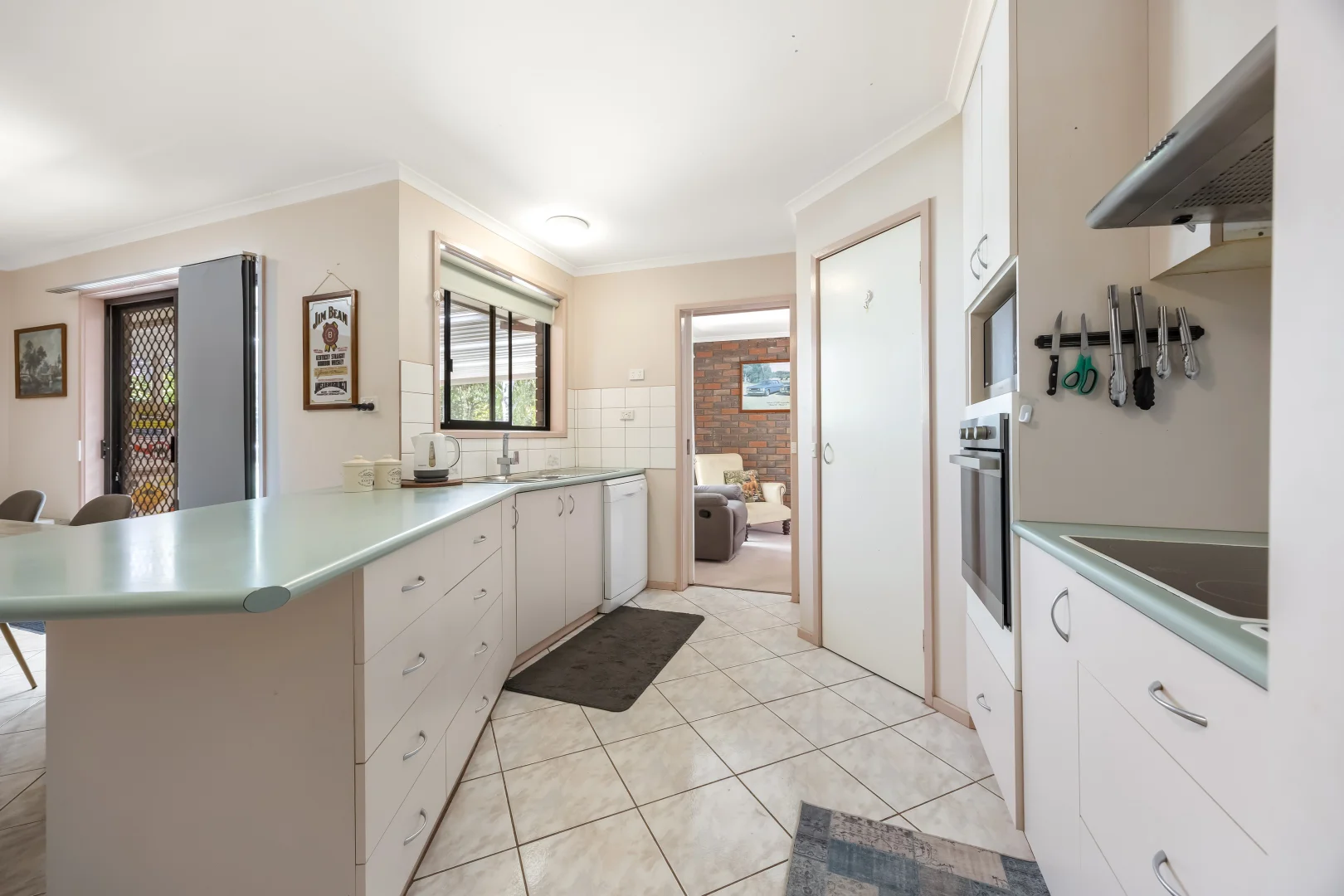 10 Blackie Avenue, Ararat VIC 3377 photo 4