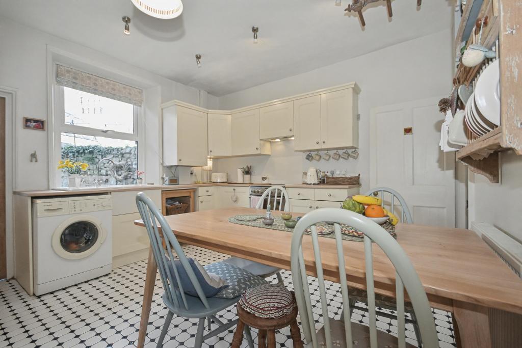 Additional image 9 of York Street, Clitheroe, Lancashire, BB7 2DH