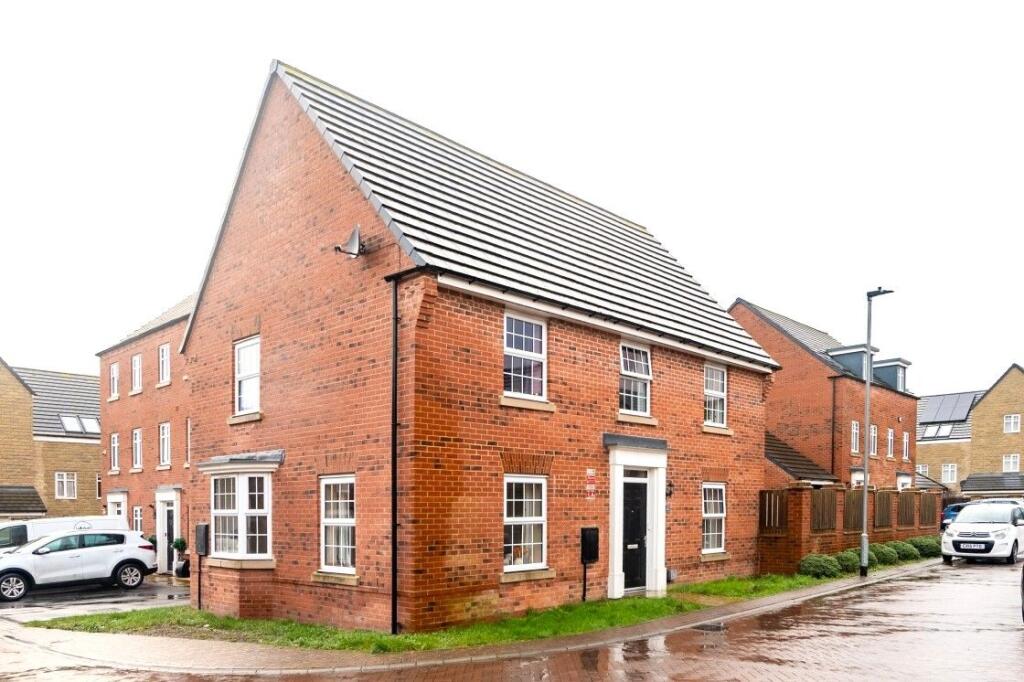 Heathfield Lane, Birkenshaw