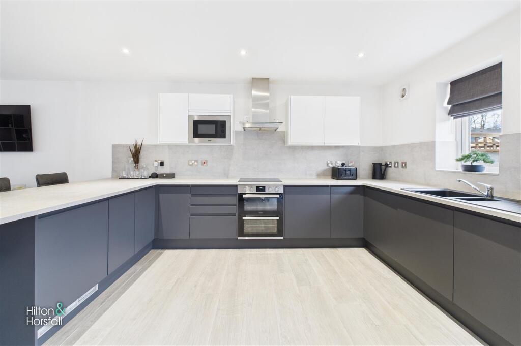 Additional image 9 of Skipton Road, Colne