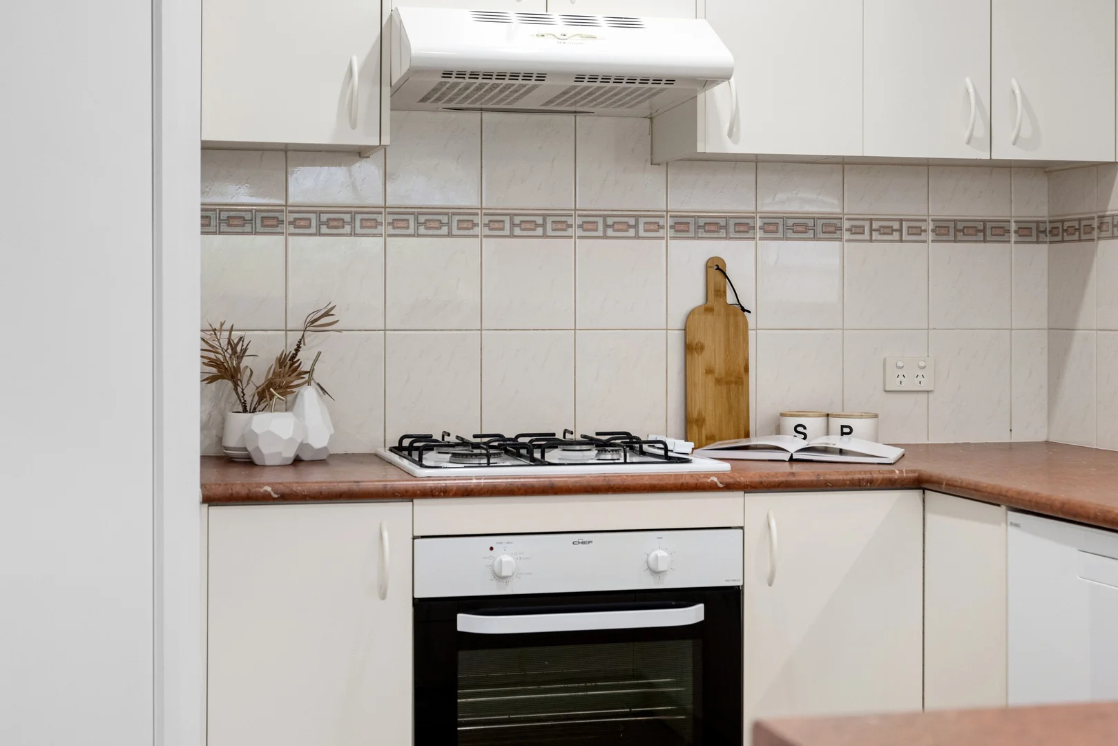 Additional image 8 of 2/12 Lance Road, Bayswater VIC 3153