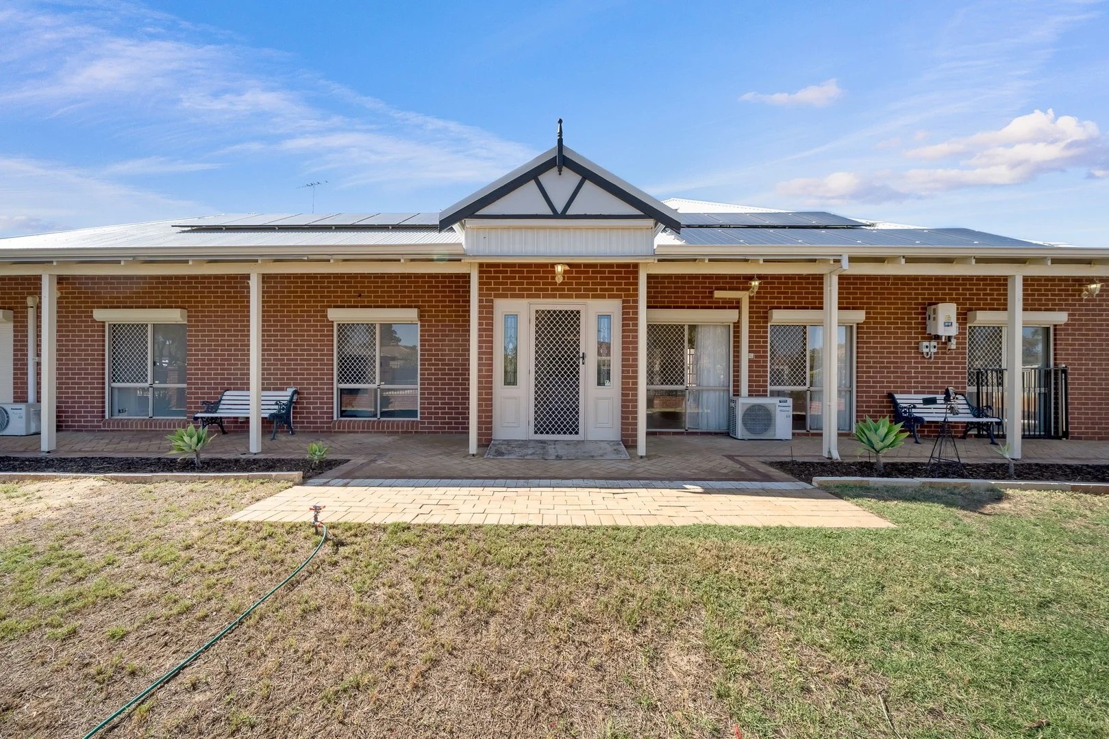8 Carpenteria Crescent, Kenwick WA 6107
