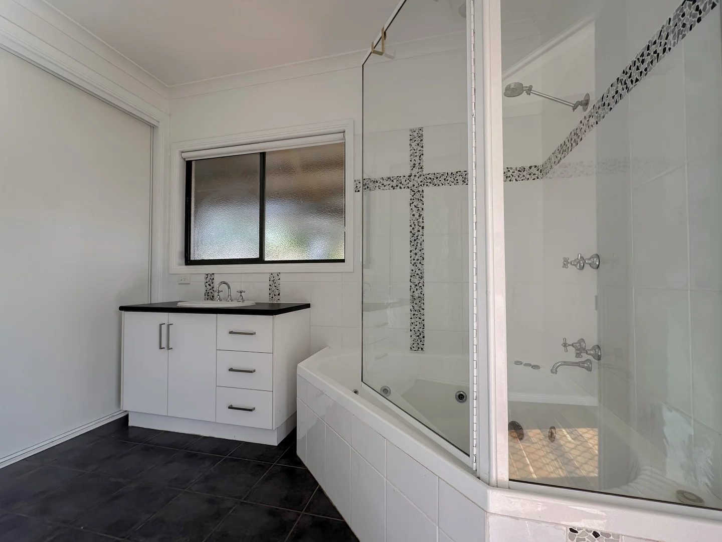 Additional image 10 of 150 Murlong Street, Swan Hill VIC 3585