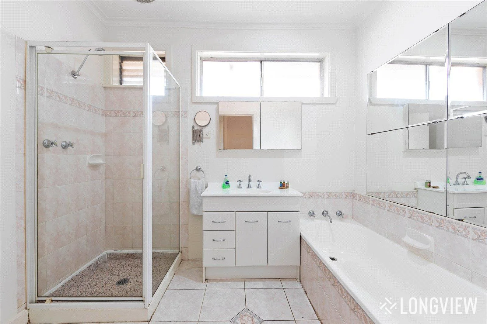 Additional image 8 of 17 Eileen Street, Mount Waverley VIC 3149