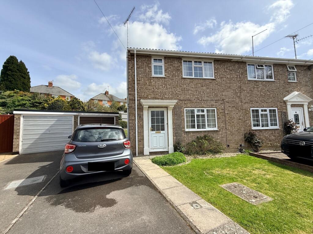 Longcroft Road, Yeovil, Somerset, BA21 4RR