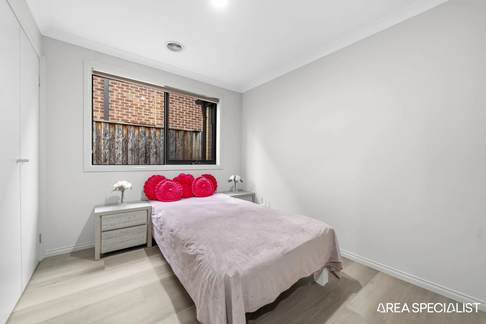 Additional image 9 of 8 Dalziell Crescent, Cranbourne North VIC 3977