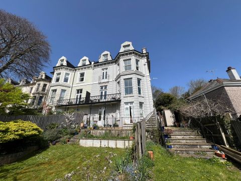 Flat 2, 6 Belmont Villas, Plymouth PL3
