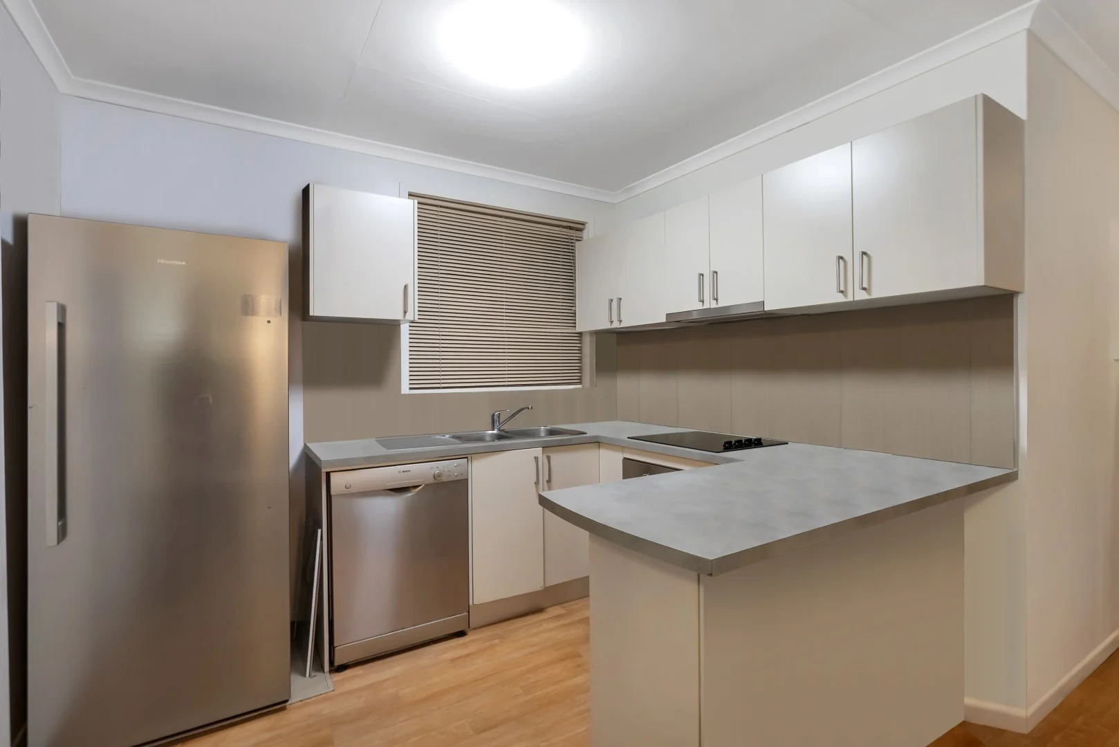Additional image 23 of 8-16 Short Street, Cairns North QLD 4870