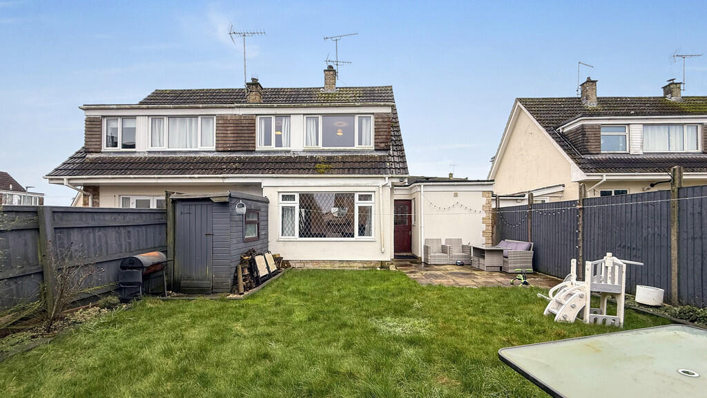 Additional image 13 of Langholm Avenue, Warminster
