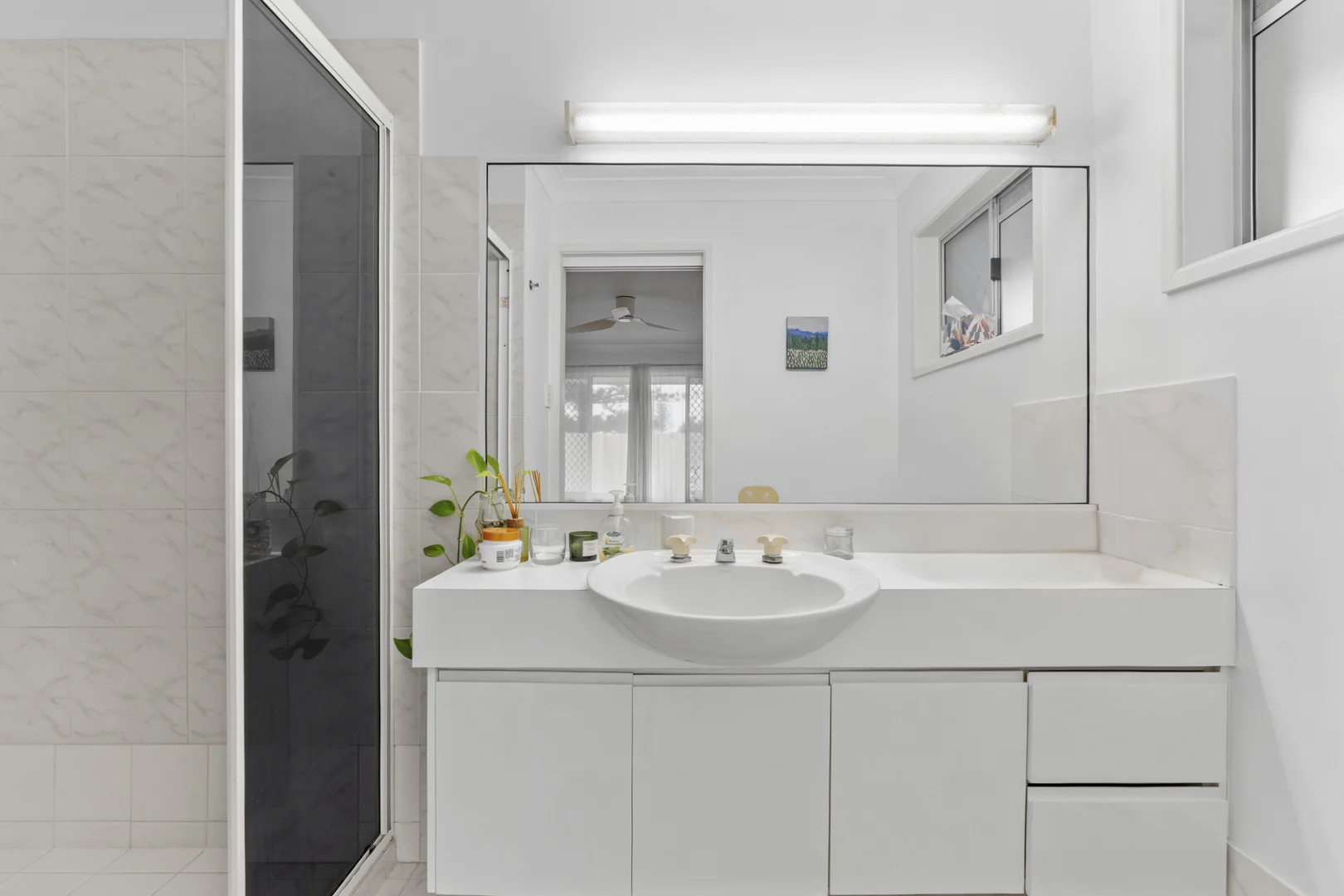 Additional image 28 of 52 Moana Park Avenue, Broadbeach Waters QLD 4218