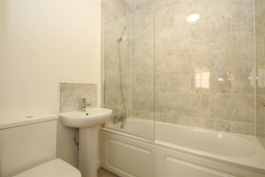 Airedale House, Sunbridge Road photo 3