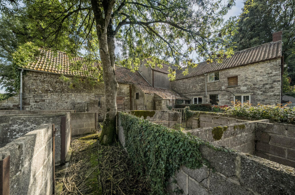 Additional image 3 of Emborough, Radstock, BA3