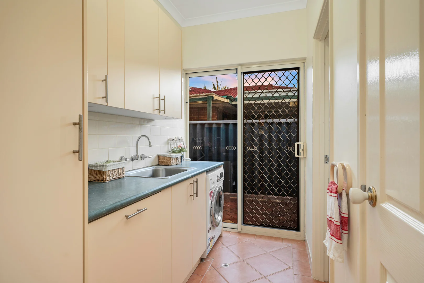 Additional image 21 of 8 Kingia Way, Canning Vale WA 6155