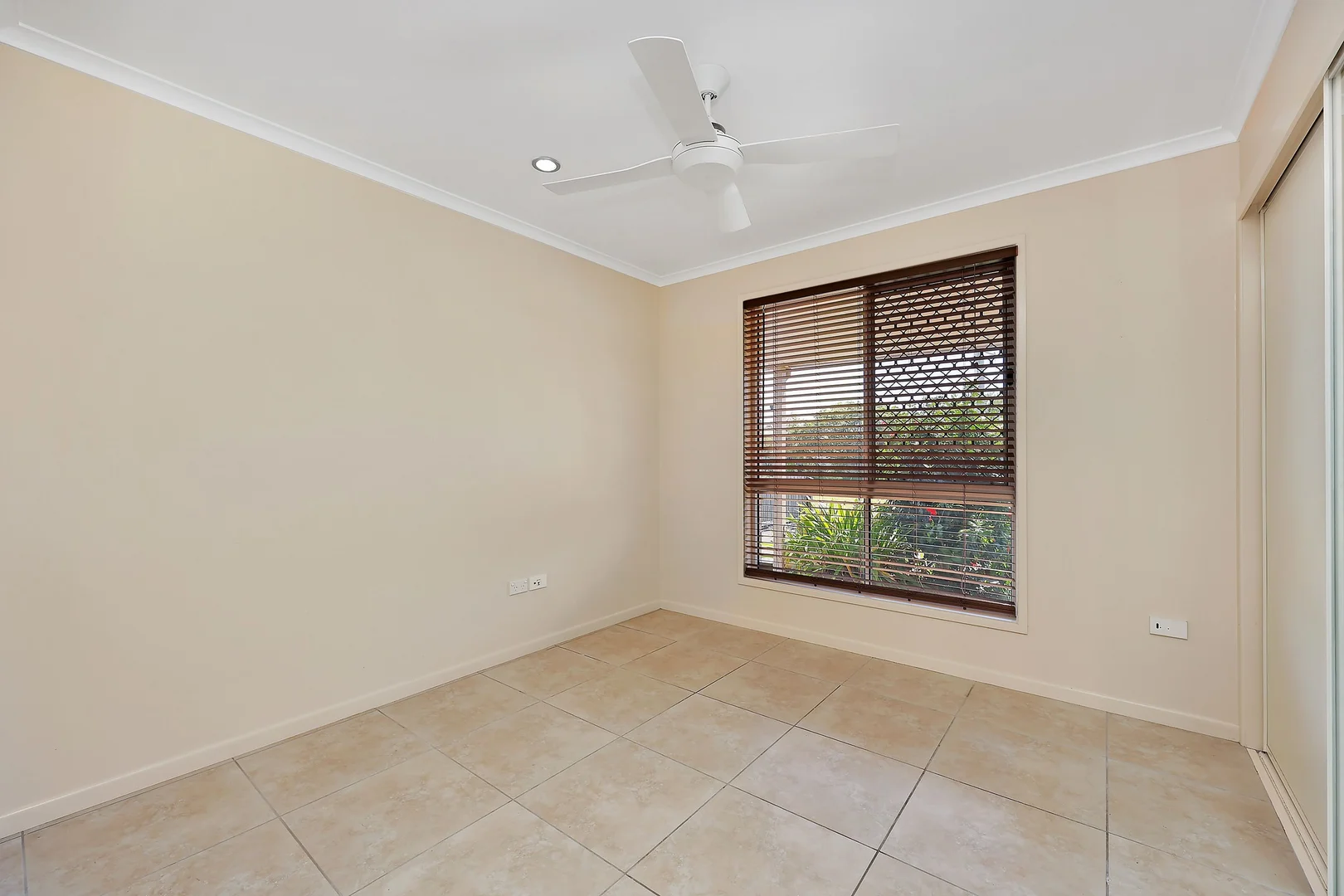 Additional image 11 of 352 Woongarra Scenic Drive, Innes Park QLD 4670