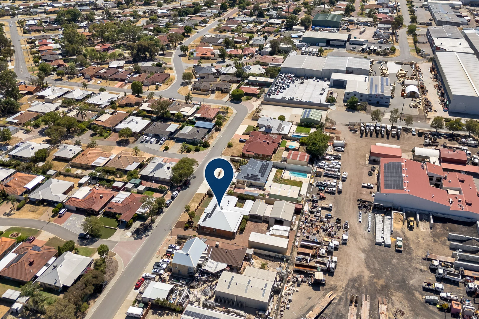 Additional image 32 of 8 Carpenteria Crescent, Kenwick WA 6107