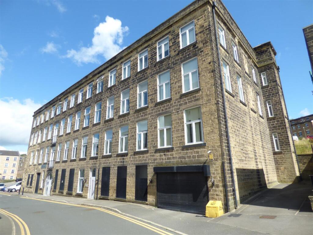 Mill Court, Britannia Wharf, Bingley
