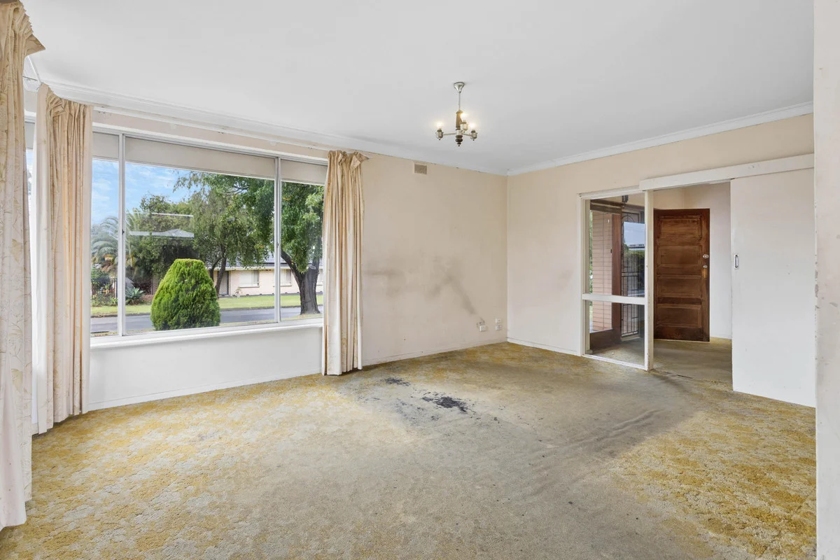 Additional image 5 of 11 Finsterwald Way, Fairview Park SA 5126