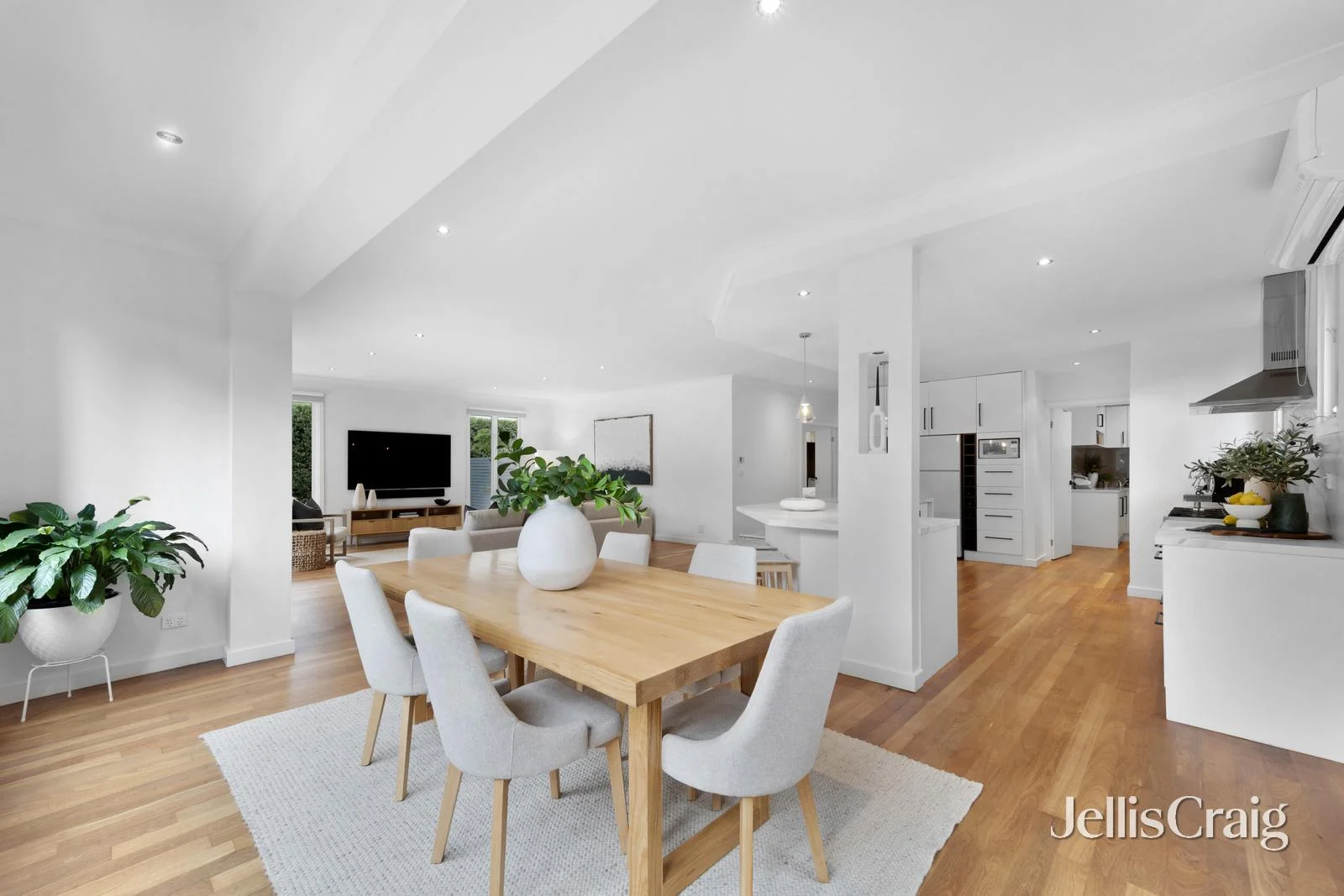 Additional image 8 of 27 Owen Street, Mitcham VIC 3132
