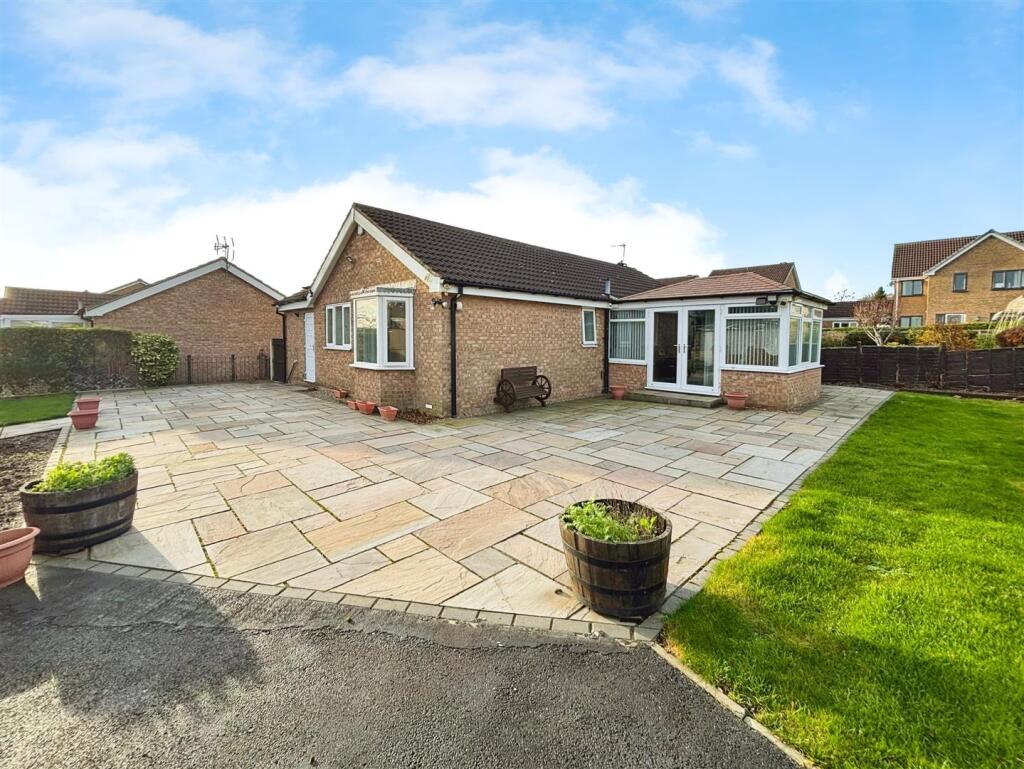 Additional image 2 of Trueman Court, Low Moor, Bradford, BD12 0NE