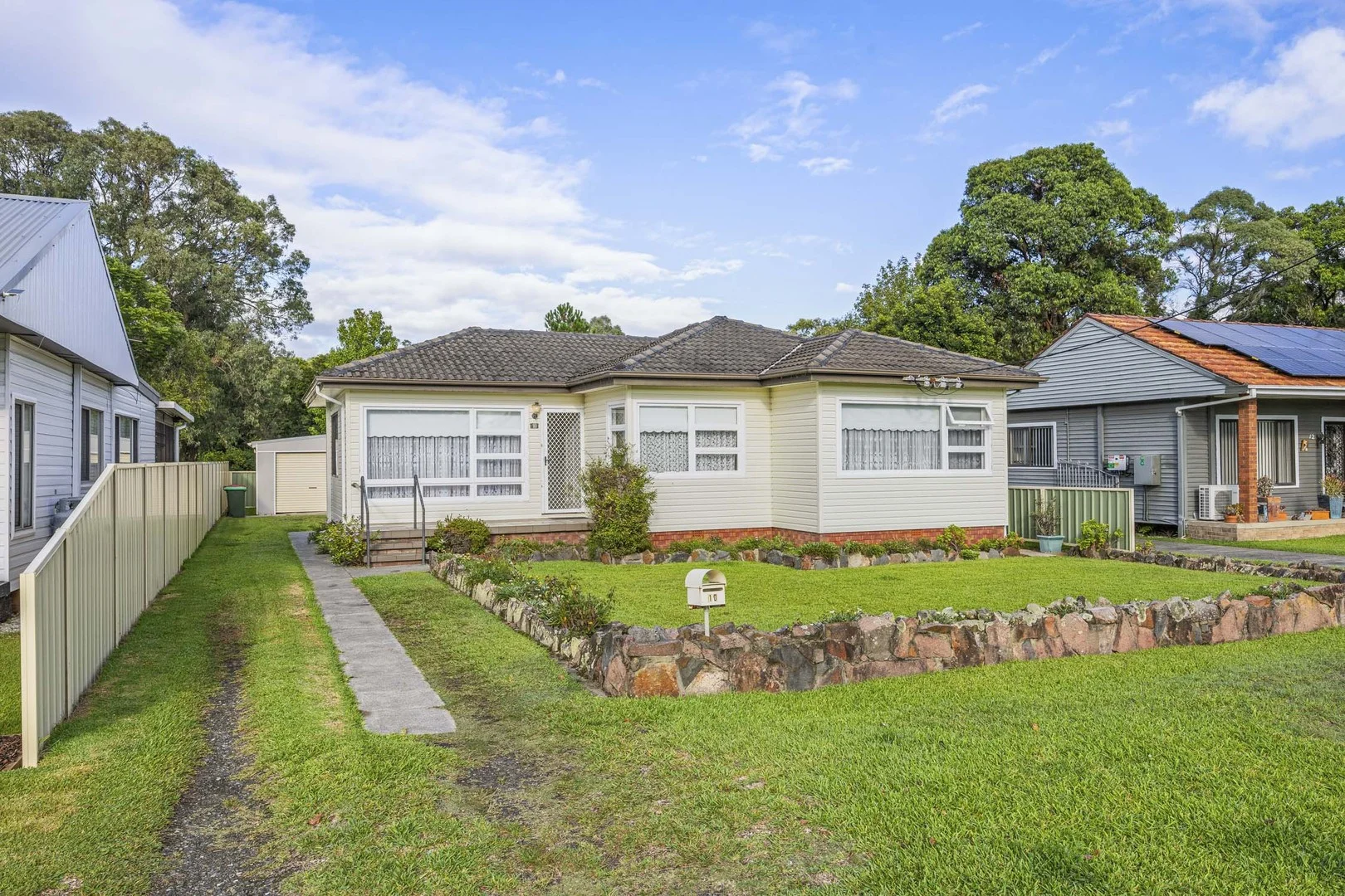10 Patterson Street, Edgeworth NSW 2285
