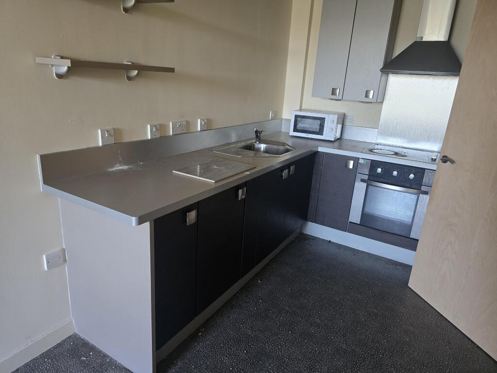 Additional image 42 of 88 Otley Road, Shipley, West Yorkshire, BD18