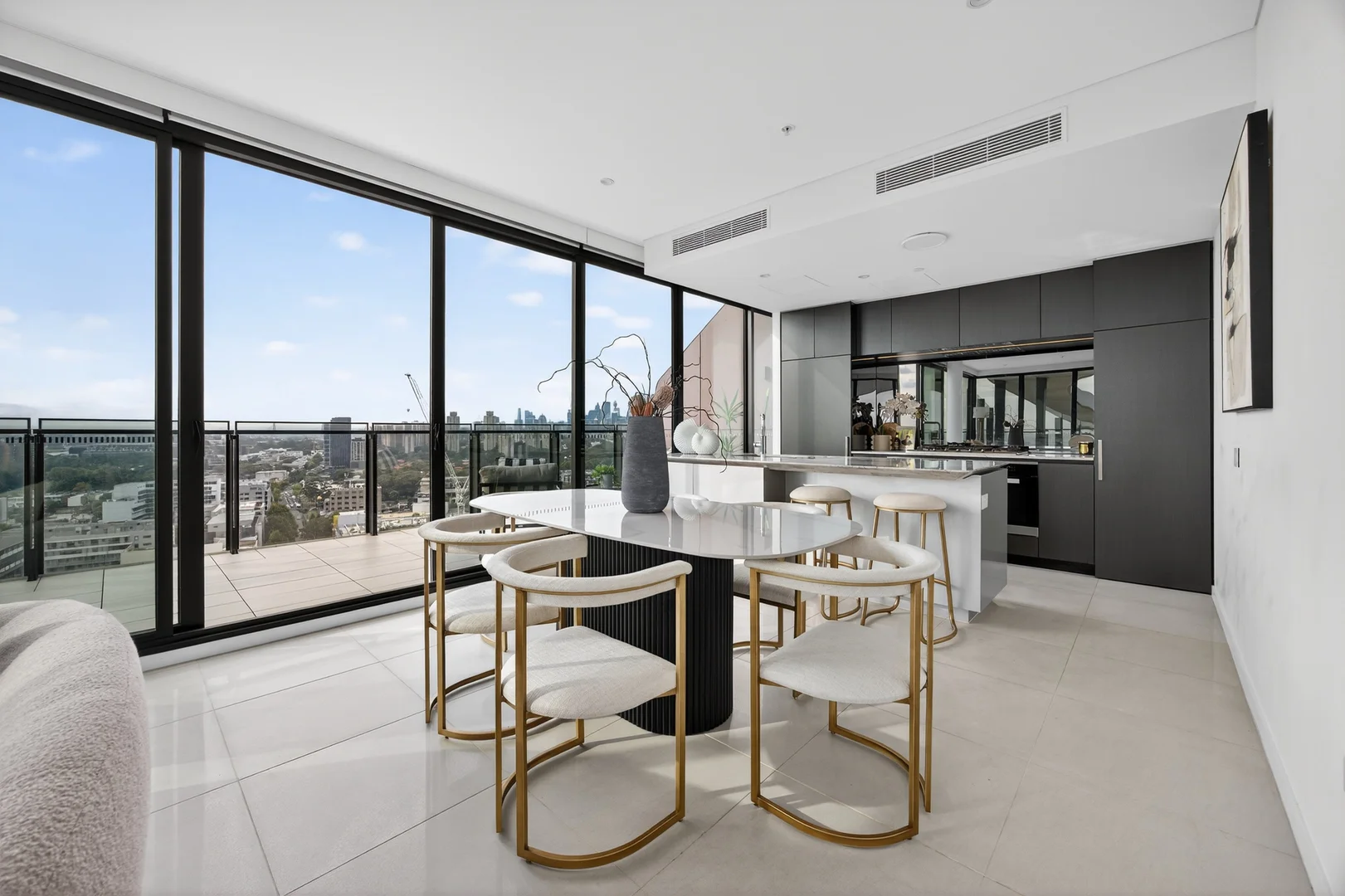 Additional image 5 of 2018/303 Botany Road, Zetland NSW 2017