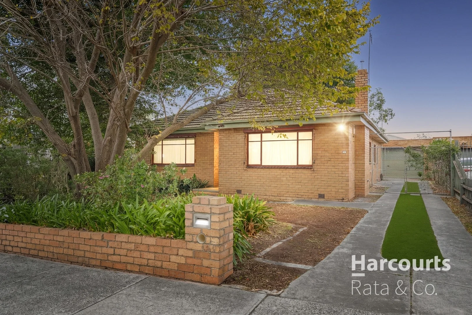 37 Macartney Street, Reservoir VIC 3073