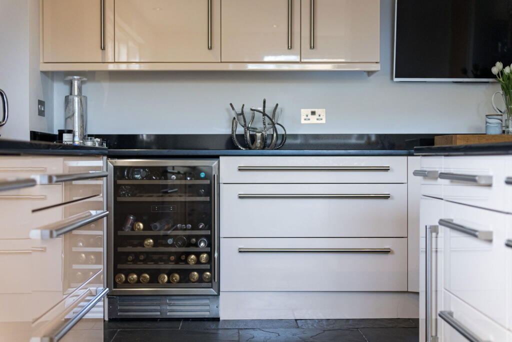 Additional image 5 of Orchard House, off Bradford Road, Birkenshaw, BD11