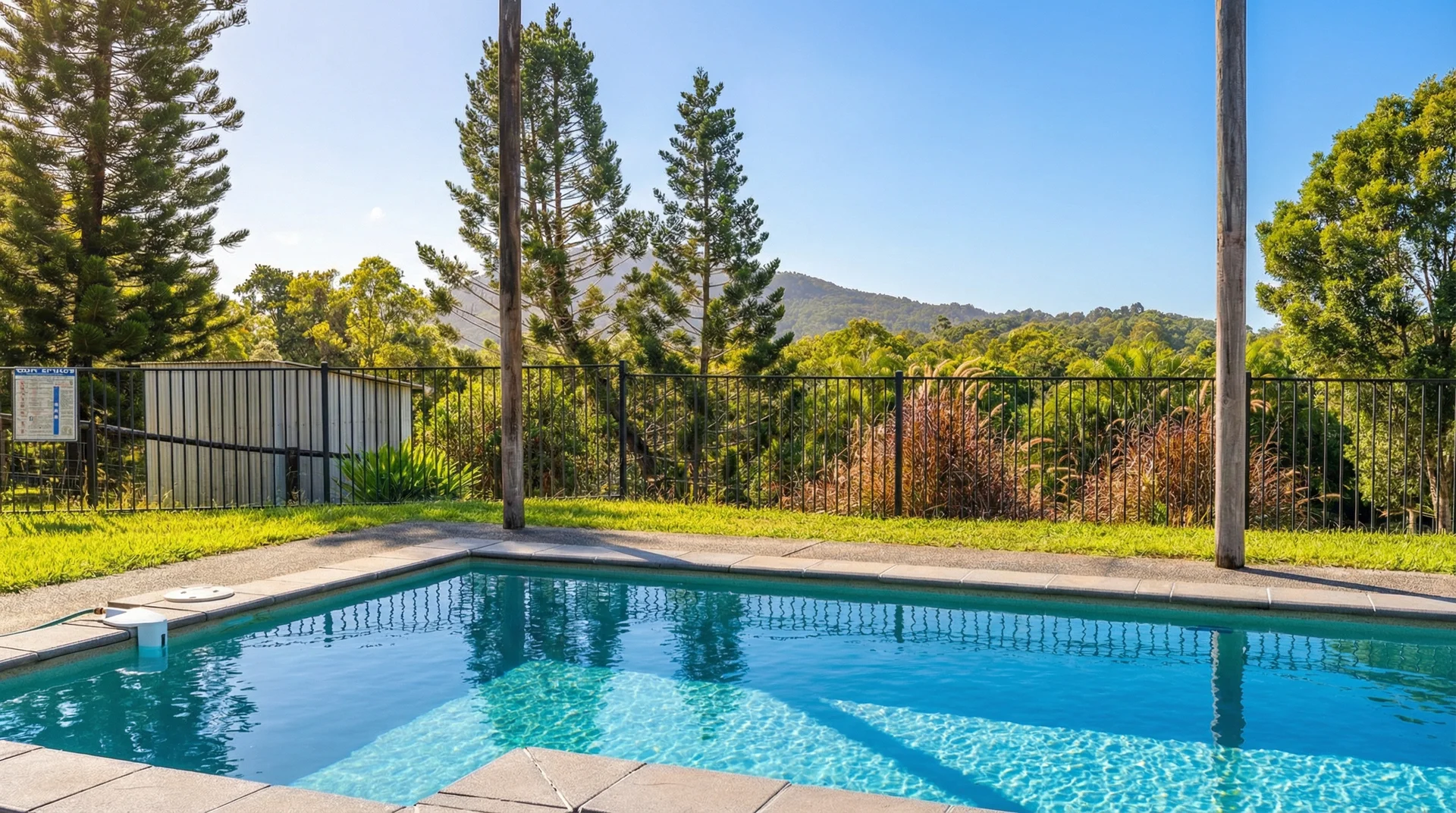 8 North Hull Road, Carmoo QLD 4852 photo 3