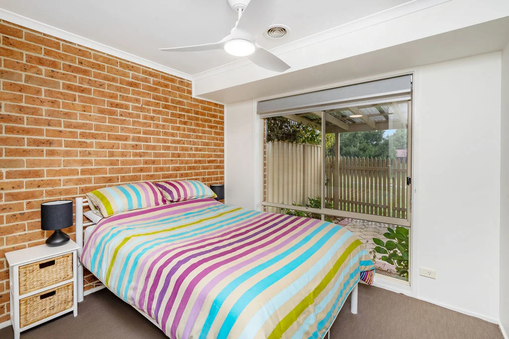 Additional image 7 of 2/31 Walker Crescent, Jerrabomberra NSW 2619