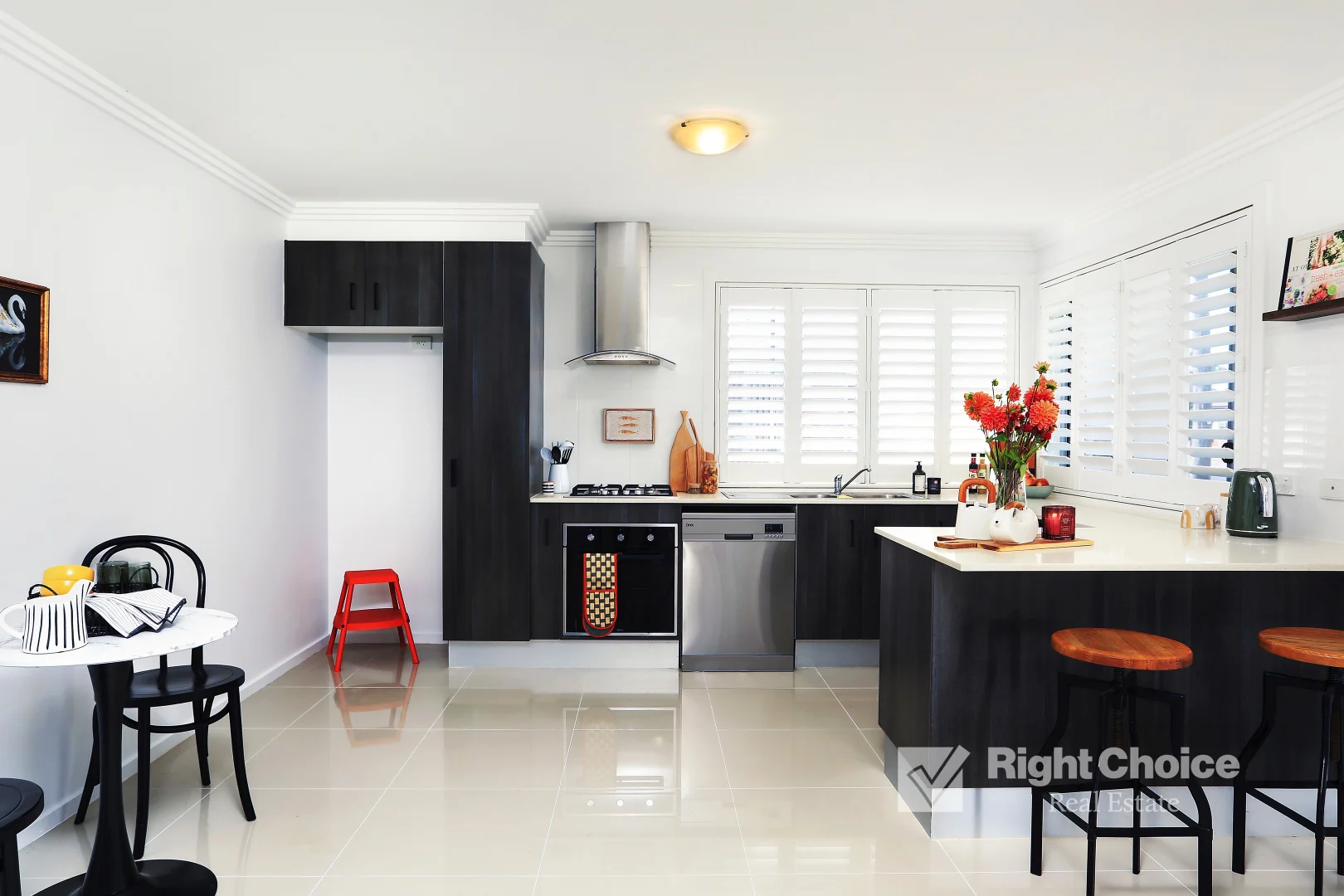 Additional image 3 of 2/196 Tongarra Road, Albion Park NSW 2527