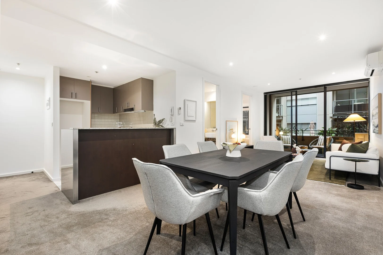 211/52 Nott Street, Port Melbourne VIC 3207