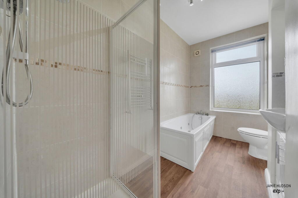 Additional image 10 of Rosegrove Lane, Burnley, BB12 6EU