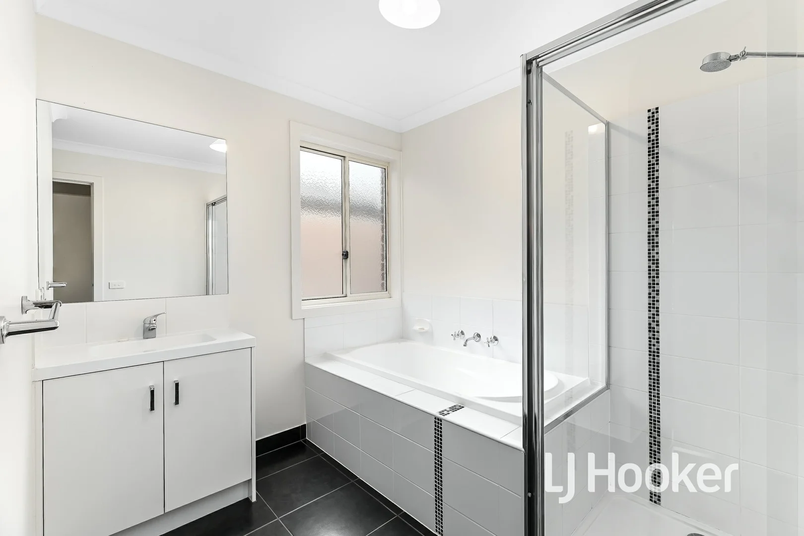 Additional image 7 of 311 Settlement Road, Drouin VIC 3818