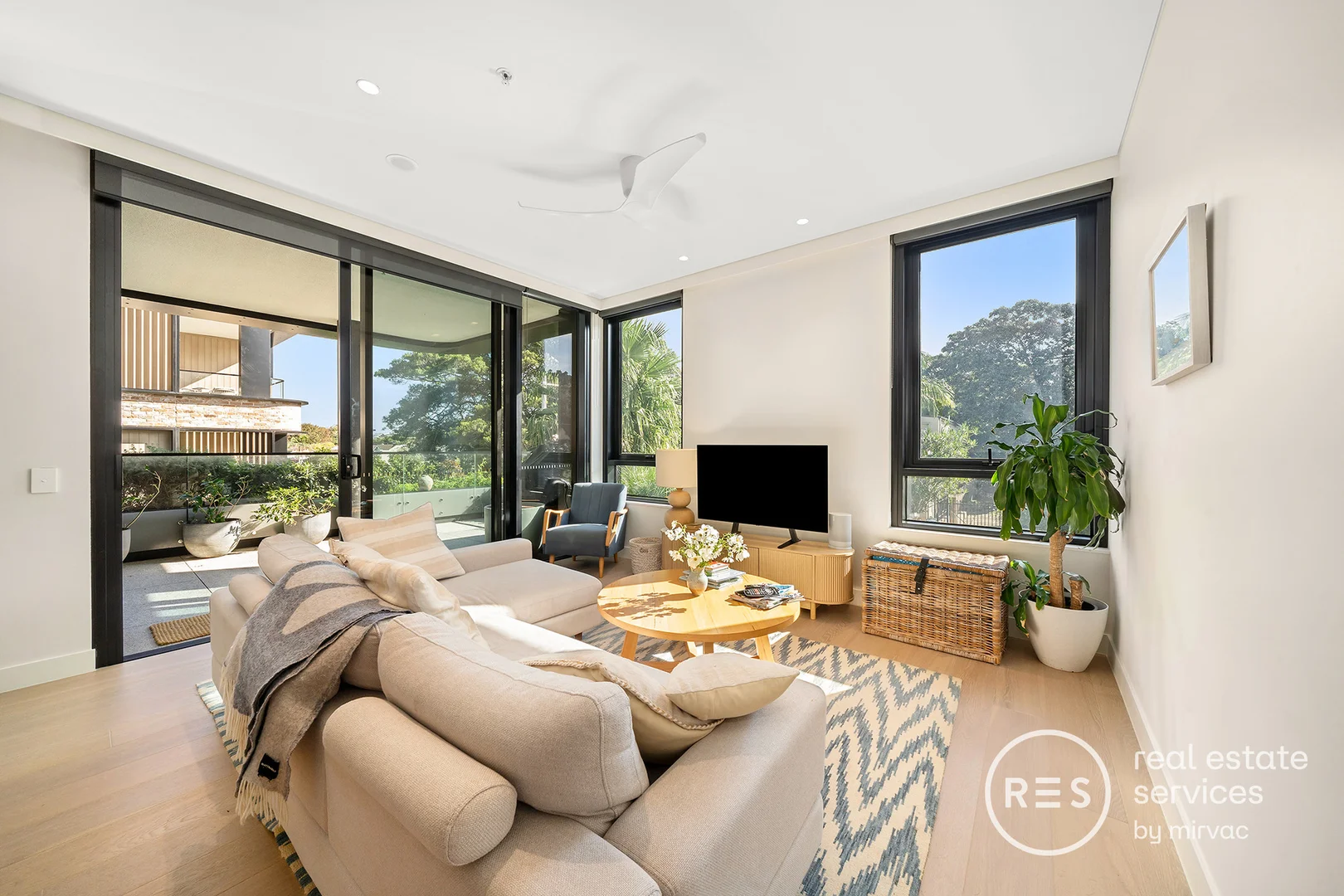 Additional image 3 of 1107/2A Henrietta Street, Waverley NSW 2024